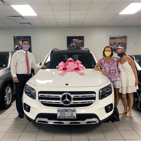 Mercedes benz new rochelle - Mar 19, 2022 · Mercedes-Benz of New Rochelle 3.2 (651 reviews) 77 E Main St New Rochelle, NY 10801. View 2 awards Reviews. 3.2 (651 reviews) A dealership's rating is based on all of their reviews, with more ... 